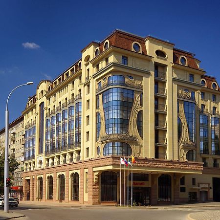 Novosibirsk Marriott Hotel Esterno foto